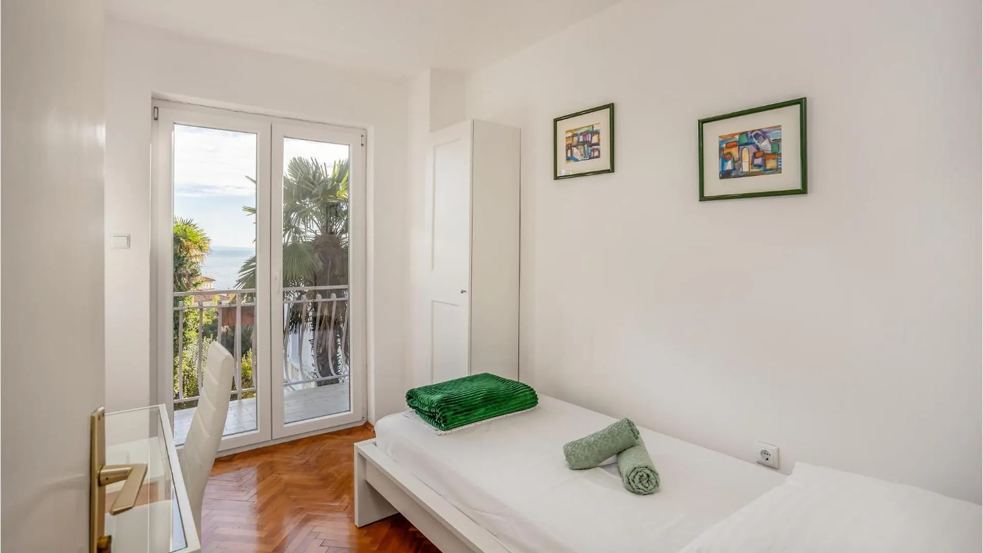Beautiful Home In Opatija With House Sea View Nyaraló